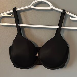 Victorias Secret Pink Lightly Lined T-shirt Bra Black 32 DD